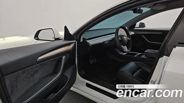 Tesla Model 3 Long Range AWD 2021 — фото 10
