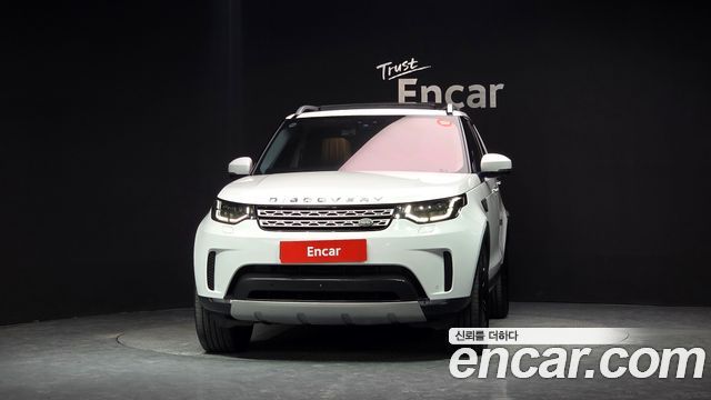 Land Rover Discovery 5 3.0 SD6 HSE Luxury 2019 — фото 3