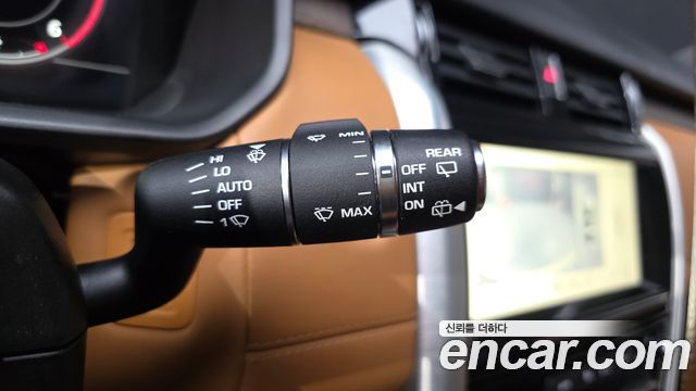 Land Rover Discovery 5 3.0 SD6 HSE Luxury 2019 — фото 30