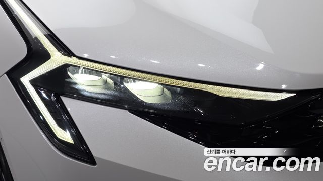 Kia K5 (III) 2.0 Noblesse 2024 — фото 22