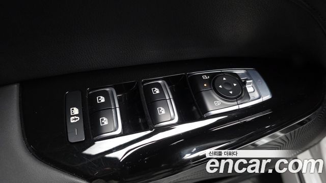 Kia K5 (III) 2.0 Noblesse 2024 — фото 28