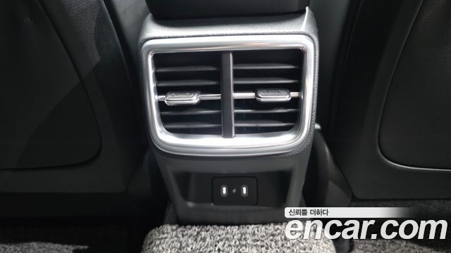 Kia K5 (III) 2.0 Noblesse 2024 — фото 32