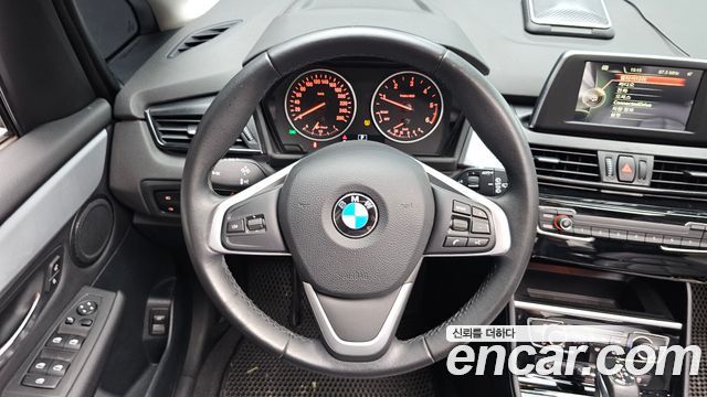BMW 2 Series Active Tourer (F45) Joy 2017 — фото 12