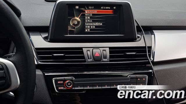 BMW 2 Series Active Tourer (F45) Joy 2017 — фото 13
