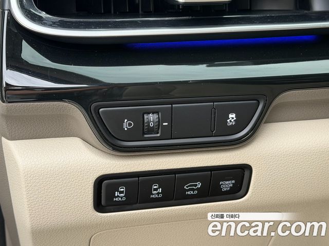 Kia Carnival (IV) Gasoline 9-Seater Signature 2025 — фото 17