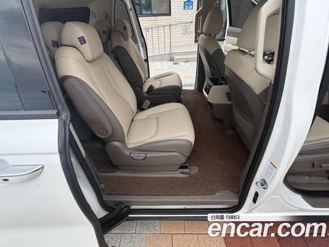 Kia Carnival (IV) Gasoline 9-Seater Signature 2025 — фото 20