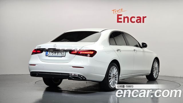 Mercedes-Benz E-Class (W213) E250 Exclusive 2023 — фото 2
