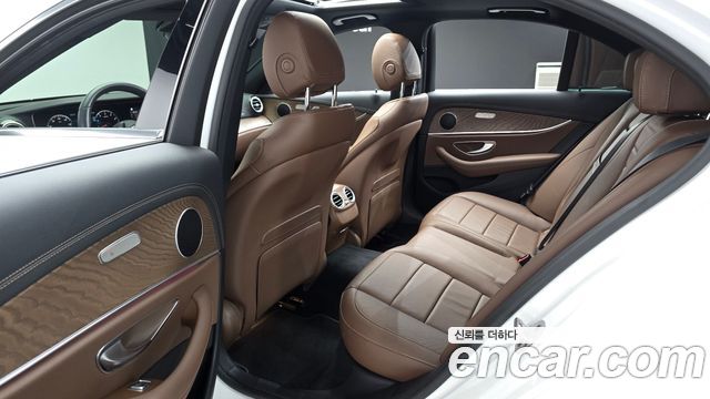Mercedes-Benz E-Class (W213) E250 Exclusive 2023 — фото 15