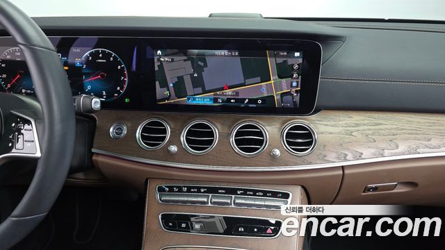 Mercedes-Benz E-Class (W213) E250 Exclusive 2023 — фото 17