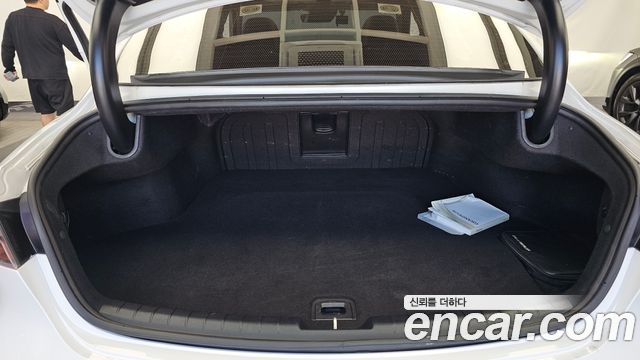 Hyundai Grandeur (IG) 3.0 LPi Rent Car Premium 2021 — фото 20
