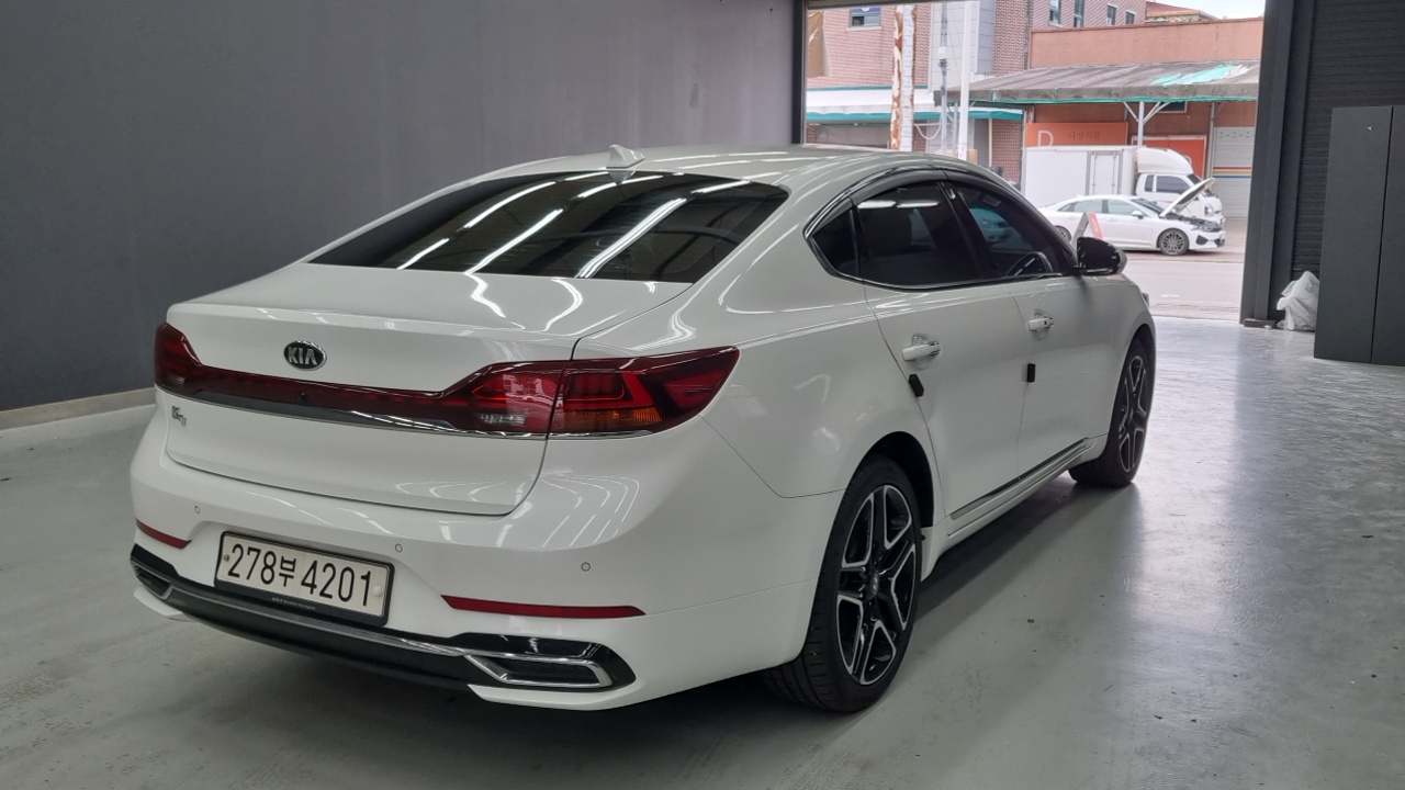 Kia K7 Premier 3.0 LPI Taxi Trendy 2020 — фото 2