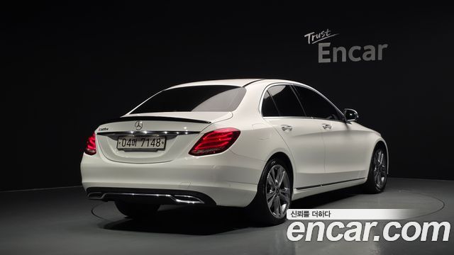 Mercedes-Benz C-Class (W205) C220 d Avantgarde 2018 — фото 2