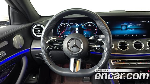 Mercedes-Benz E-Class (W213) E220d 4MATIC AMG Line 2023 — фото 17