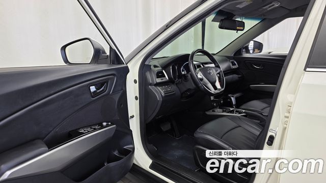 KG Mobility (SsangYong) Tivoli Diesel LX 4WD 2016 — фото 10