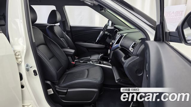 KG Mobility (SsangYong) Tivoli Diesel LX 4WD 2016 — фото 11