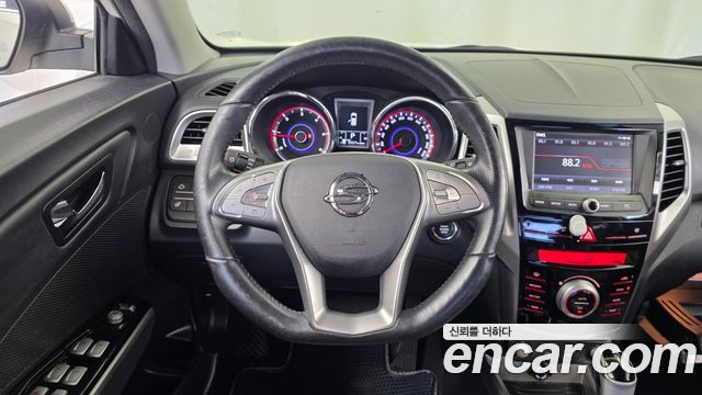 KG Mobility (SsangYong) Tivoli Diesel LX 4WD 2016 — фото 13