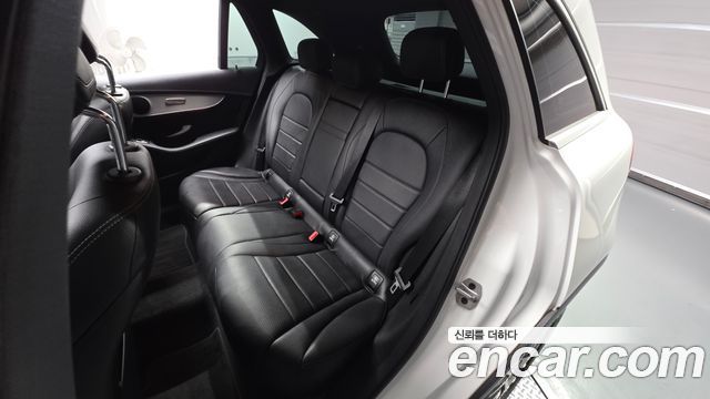 Mercedes-Benz GLC-Class (X253) GLC300e 4MATIC 2021 — фото 26