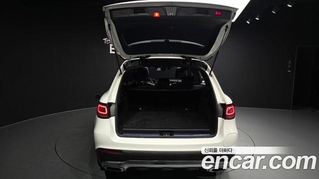Mercedes-Benz GLC-Class (X253) GLC300e 4MATIC 2021 — фото 30