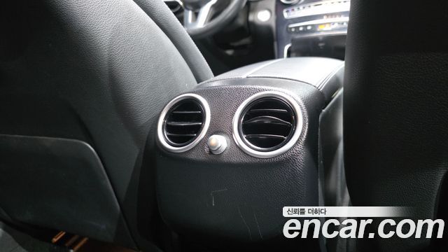 Mercedes-Benz GLC-Class (X253) GLC300e 4MATIC 2021 — фото 33