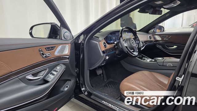 Mercedes-Benz S-Class (W222) Maybach S560 4MATIC 2018 — фото 10