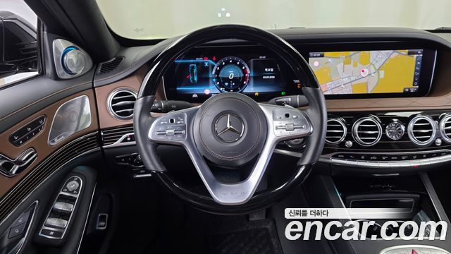 Mercedes-Benz S-Class (W222) Maybach S560 4MATIC 2018 — фото 13
