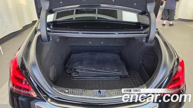 Mercedes-Benz S-Class (W222) Maybach S560 4MATIC 2018 — фото 20