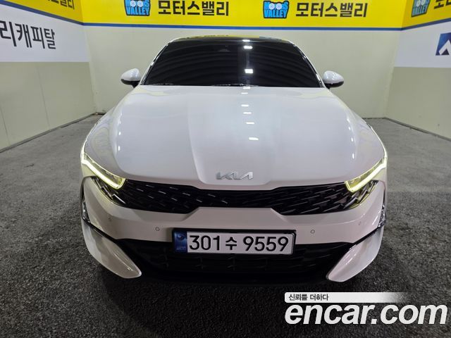 Kia K5 (III) 2.0 Prestige