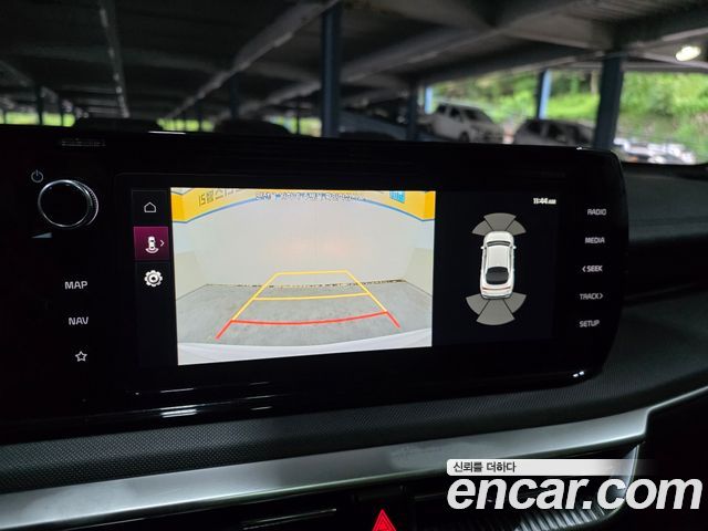 Kia K5 (III) 2.0 Prestige 2022 — фото 17