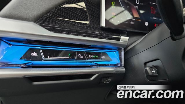 BMW 7 Series (G70) 740d xDrive M Sport 2025 — фото 27