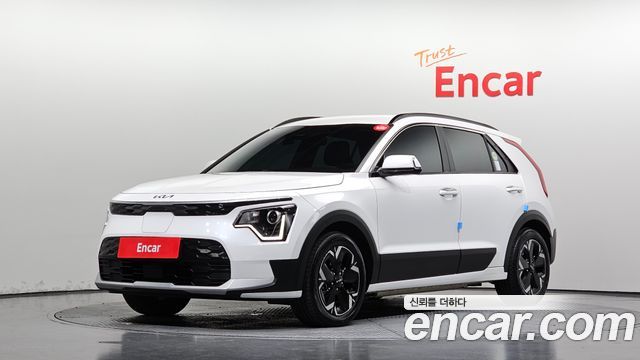 Kia Niro EV Air 2023 — фото 1