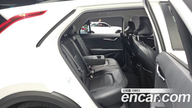 Kia Niro EV Air 2023 — фото 11