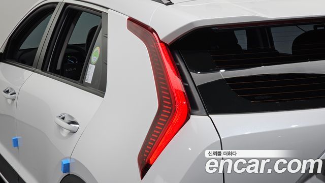 Kia Niro EV Air 2023 — фото 23