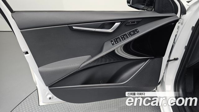 Kia Niro EV Air 2023 — фото 24