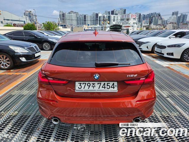BMW 1 Series (F40) 118d Joy 2021 — фото 5
