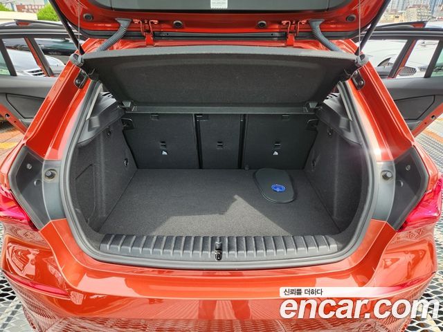 BMW 1 Series (F40) 118d Joy 2021 — фото 24