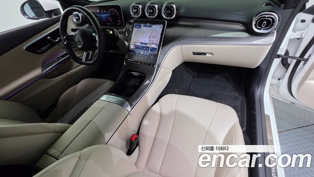 Mercedes-Benz CLE-Class (C236) CLE200 Coupe 2024 — фото 7