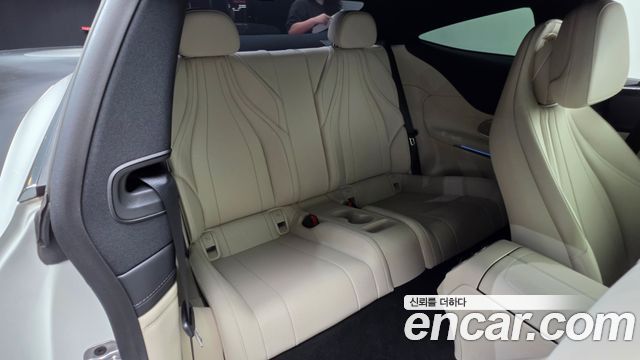 Mercedes-Benz CLE-Class (C236) CLE200 Coupe 2024 — фото 12