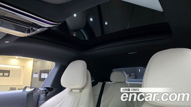Mercedes-Benz CLE-Class (C236) CLE200 Coupe 2024 — фото 19