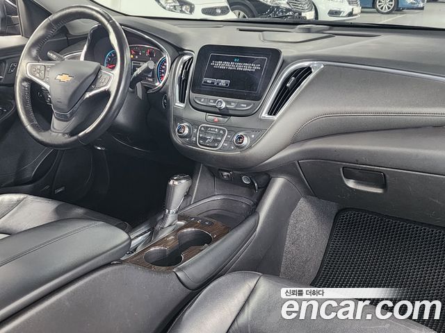 Chevrolet Malibu 2.0 Turbo Perfect black 2017 — фото 16