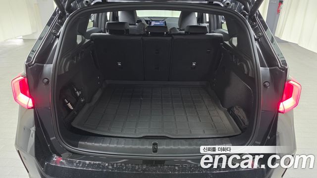 BMW iX1 (U11) xDrive 30 M Sport 2023 — фото 19