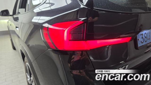 BMW iX1 (U11) xDrive 30 M Sport 2023 — фото 23