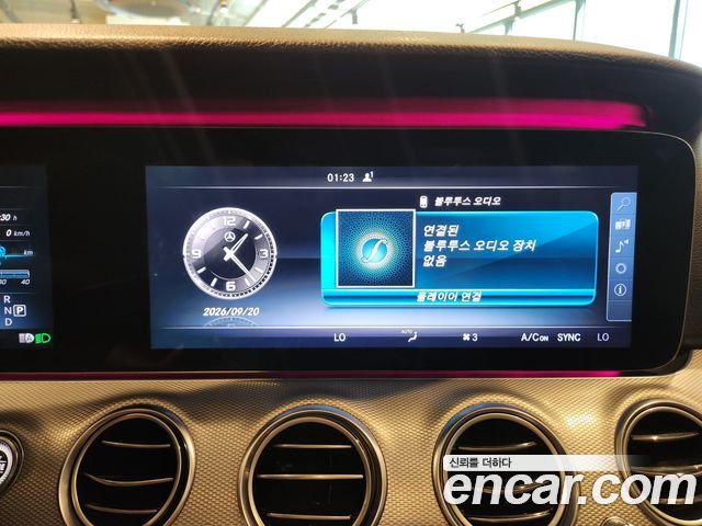 Mercedes-Benz E-Class (W213) E300 AMG Line 2017 — фото 18