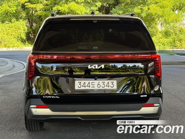 Kia Carnival (IV) HEV 9seater Signature 2025 — фото 4