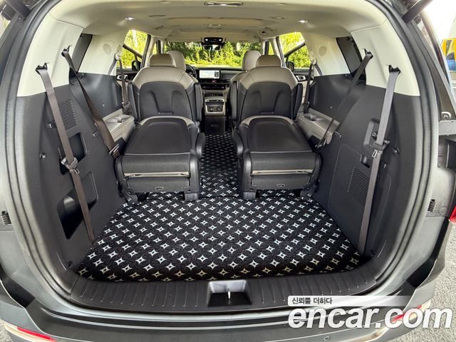 Kia Carnival (IV) HEV 9seater Signature 2025 — фото 21