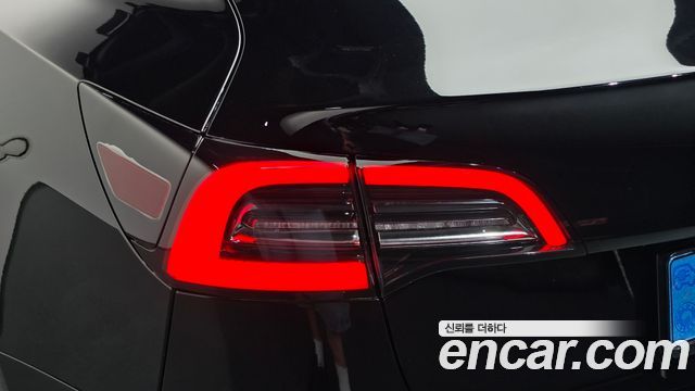 Tesla Model 3 Long Range AWD 2022 — фото 23