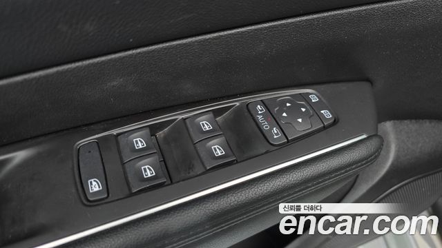 Renault Korea SM6 2.0 GDe RE 2019 — фото 20