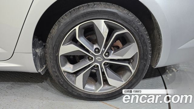 Renault Korea SM6 2.0 GDe RE 2019 — фото 21