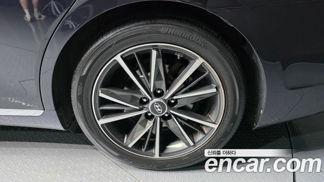 Hyundai Grandeur (IG) 3.0 LPi Rent Car Exclusive 2020 — фото 5