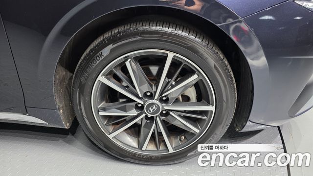 Hyundai Grandeur (IG) 3.0 LPi Rent Car Exclusive 2020 — фото 21