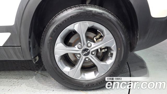 Kia Seltos Gasoline 2.0 2WD Trendy 2024 — фото 21